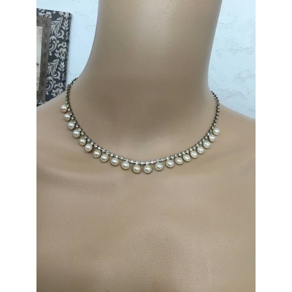 Vintage Silver Necklace with rhinestones and Faux pearls - Picture 1 of 4